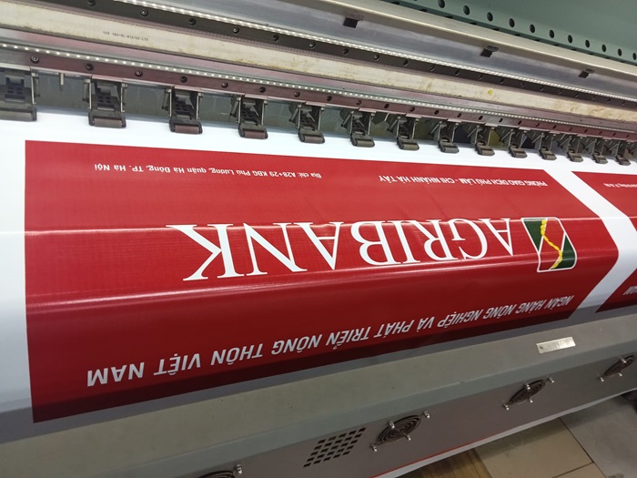 in uv bạt quảng cáo