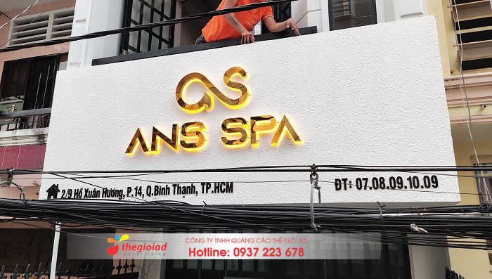 bảng hiệu spa chữ inox