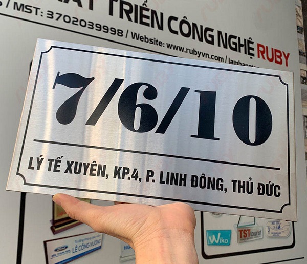 bảng số nhà inox ăn mòn