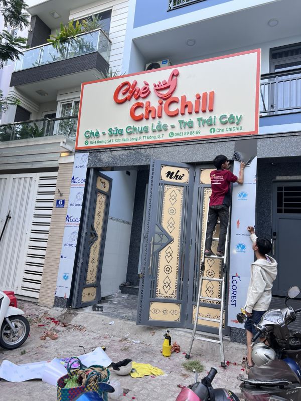 bảng quảng cáo