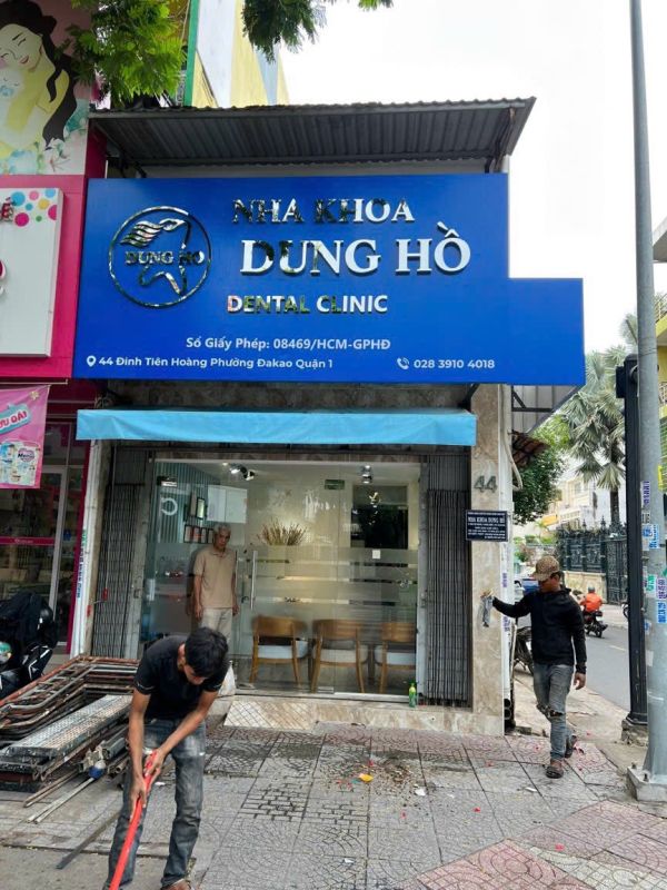 bảng hiệu quảng cáo 