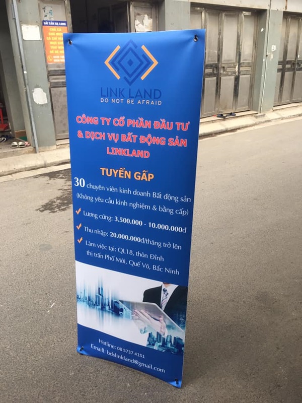 in standee gò vấp